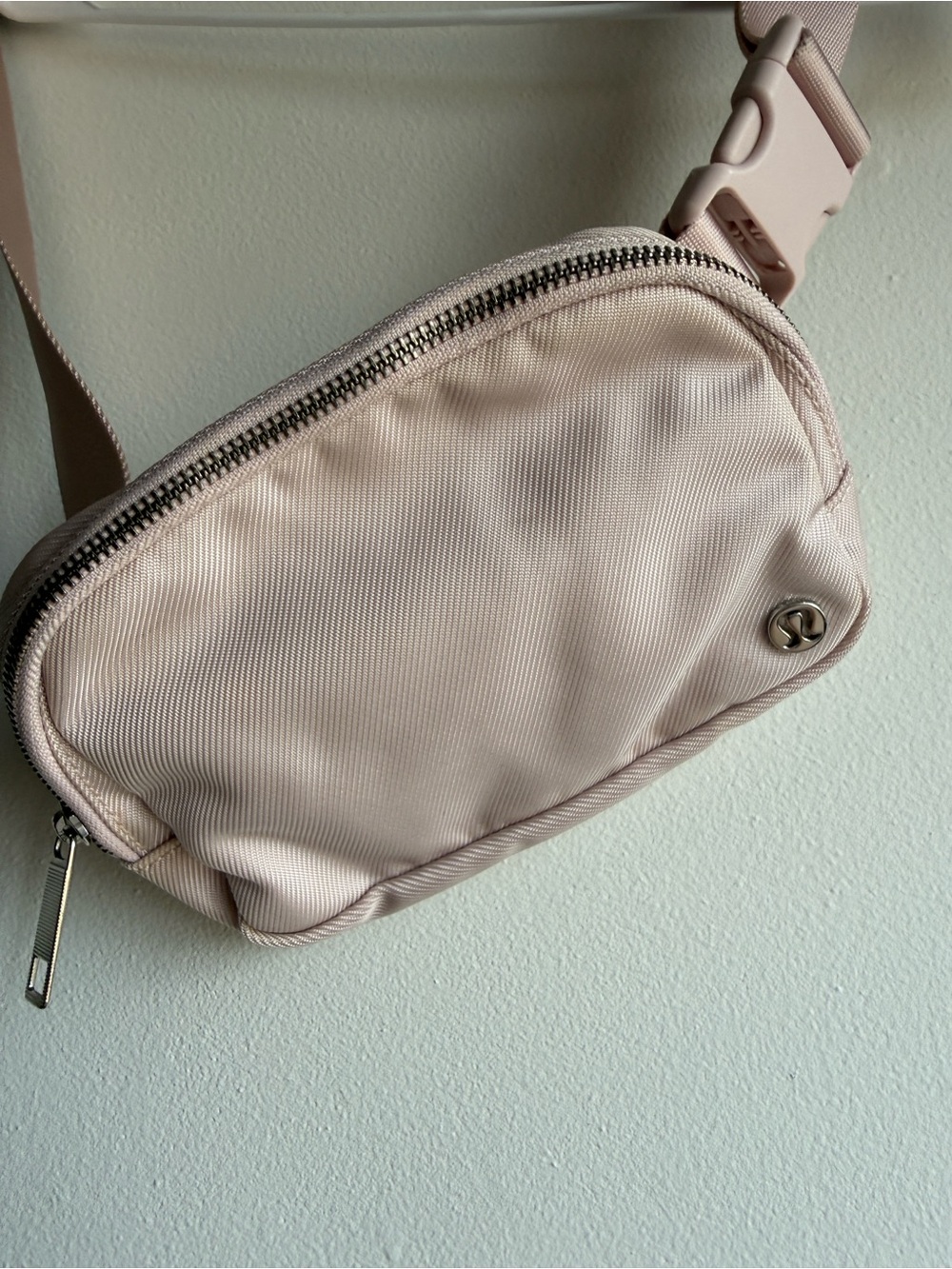 Lululemon Everywhere Belt Bag 1L in Pink Mist Crossbody Fanny Pack